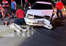 Joven en estado de ebriedad provoca choque y es asaltado tras accidente en Managua Foto: Joven en estado de ebriedad provoca choque y es asaltado tras accidente en Managua/TN8