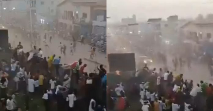 2 Foto: Tragedia en Guinea: 56 muertos tras disturbios en final de fútbol/TN8