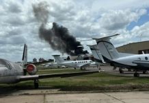 Avión privado en Argentina se estrella contra viviendas y deja dos muertos Foto: Tragedia en Argentina /cortesía