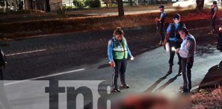 Foto: Una vida apagada en la Carretera Norte. Un hombre es hallado sin vida tras un presunto atropello en Waspán./TN8