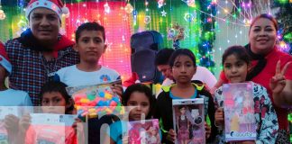 Foto: Sonrisas y felicidad en Siuna: el Gobierno Sandinista entregó juguetes a cientos de niños en una emotiva jornada navideña./TN8