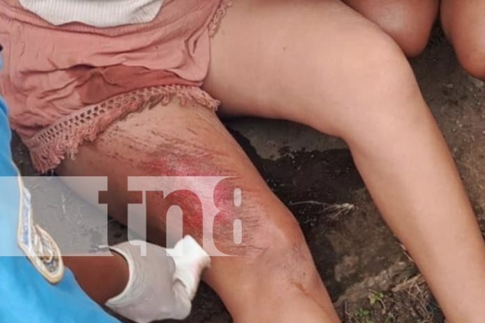 Foto:Conductor ebrio invade carril y provoca accidente en Rivas. Dos motociclistas lesionados y testigos piden sanciones drásticas./TN8 Foto:Conductor ebrio invade carril y provoca accidente en Rivas. Dos motociclistas lesionados y testigos piden sanciones drásticas./TN8