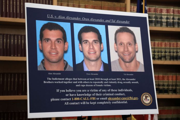 Foto: Arrestados en Florida por múltiples cargos /Cortesía Foto: Arrestados en Florida por múltiples cargos /Cortesía