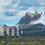 Parque Nacional Volcán Masaya cerrado temporalmente por actividad volcánica Foto: Explosión de gases y cenizas en el cráter del volcán Masaya/TN8