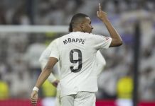 Mbappé viajó con Real Madrid
