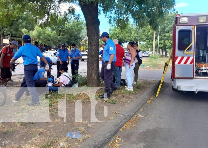 Foto: Madre e hija lesionadas tras accidente en la zona de El Mayoreo / TN8 Foto: Madre e hija lesionadas tras accidente en la zona de El Mayoreo / TN8