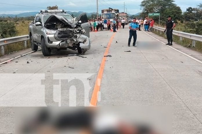 1 Foto: Dos personas fallecidas en un brutal choque entre motocicleta y camioneta en Rosita/TN8