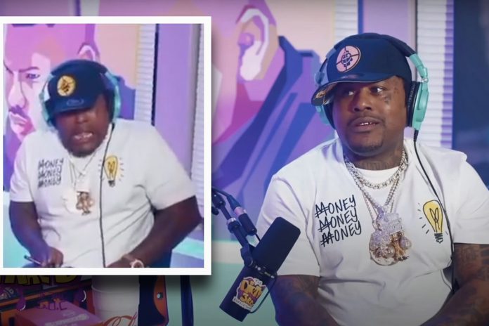 Foto: Dispara accidentalmente su arma en medio de una entrevista /Cortesía Foto: Dispara accidentalmente su arma en medio de una entrevista /Cortesía