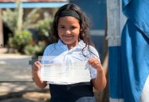 Más de 4,000 niños en Jalapa reciben el bono presidencial en un ambiente festivo Foto: Más de 4,000 niños en Jalapa reciben el bono presidencial en un ambiente festivo/TN8