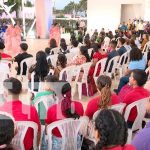 Jóvenes elevan su fe en evento espiritual en el Centro Cultural Tino López Guerra Foto: Centro Cultural Tino López Guerra fue escenario de un evento espiritual/TN8