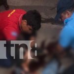 ¡Qué susto! Hombre con machete hizo un despelote en Estelí y la policía tuvo que meter mano Foto: Policía pone un alto en Estelí/TN8