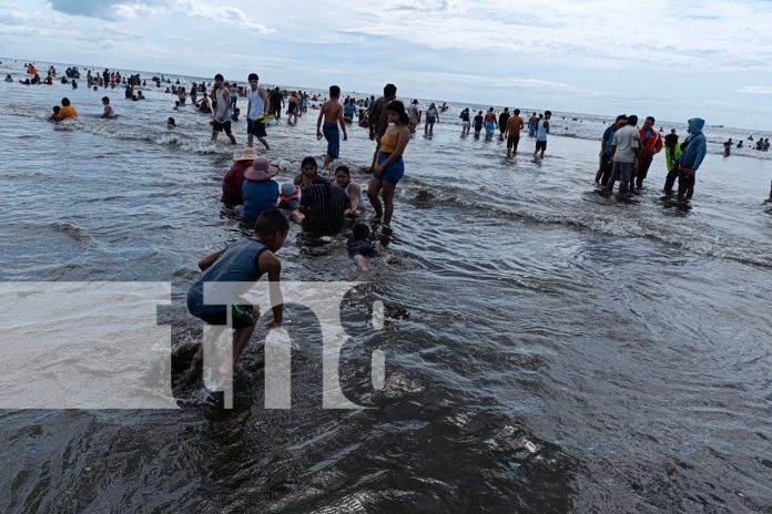 Foto: Fafoto: ¡Semana Santa a todo dar! Un millón de personas se movilizan por Nicaragua/ TN8milias nicaragüenses celebran el Año Nuevo en las playas de Pochomil y Masachapa/TN8