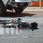 Choque mortal: motociclista pierde la vida en Carretera Nueva a León Foto: Un motociclista perdió la vida en el km 9 de la Carretera Nueva a León tras impactar contra una camioneta estacionada./TN8
