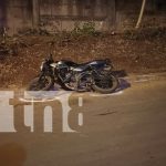 Mujer pierde la vida en accidente de tránsito en la Comarca Los Ladinos, Managua Foto: Mujer pierde la vida en accidente de tránsito en la Comarca Los Ladinos, Managua/TN8