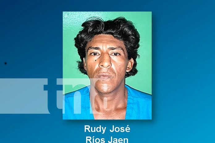 Foto: a Policía Nacional de Granada captura a varios sujetos por abuso, robo y lesiones. La seguridad ciudadana sigue fortaleciéndose. /TN8 Foto: a Policía Nacional de Granada captura a varios sujetos por abuso, robo y lesiones. La seguridad ciudadana sigue fortaleciéndose. /TN8