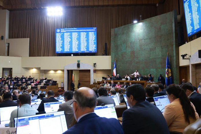 Foto: Cámara de Chile aprueba histórica reforma de pensiones /Cortesía