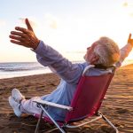 Se las aplicó: Anciano decide gastar todo su dinero y no heredar a sus hijos Foto: Decide gastar todo su dinero y no heredar a sus hijos /Cortesía