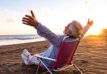 Se las aplicó: Anciano decide gastar todo su dinero y no heredar a sus hijos Foto: Decide gastar todo su dinero y no heredar a sus hijos /Cortesía