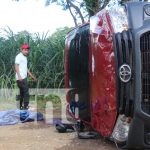 10 lesionados tras volcadura en Siuna: una persona en estado crítico Foto: Volcadura de vehículo en Siuna deja 10 personas lesionadas / TN8