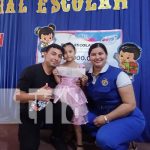 Vicepresidenta de Nicaragua: «En un ambiente de fiesta iniciamos la entrega del bono escolar» Foto: Bono escolar en colegios del Distrito V de Managua / TN8