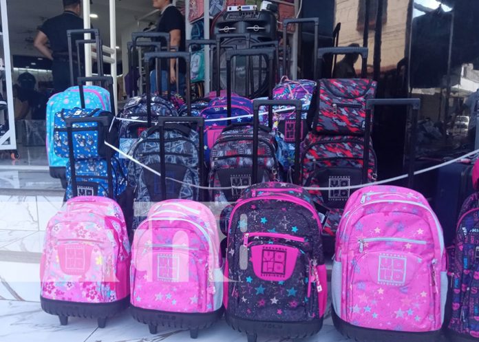 Foto: Combos escolares a buenos precios en Nicaragua / TN8 Foto: Combos escolares a buenos precios en Nicaragua / TN8