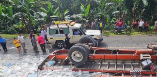 Foto: Vuelco de camión con cal en El Cuá, Jinotega / TN8