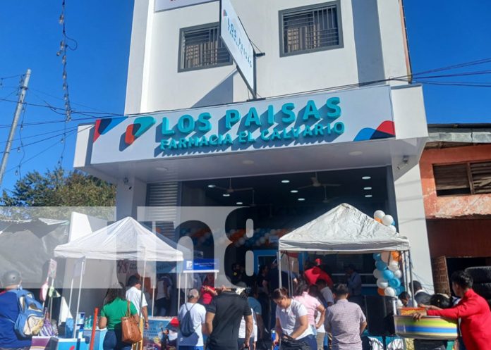 Foto: Nueva sucursal de Farmacia Paisa en el Mercado Oriental / TN8 Foto: Nueva sucursal de Farmacia Paisa en el Mercado Oriental / TN8