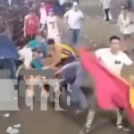 Desafió el «túnel de la muerte» en Tipitapa y su vida pende de un hilo Foto: Tragedia en una barrera de todos de Tipitapa / TN8