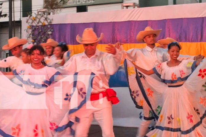 1 Foto: Jinotepe celebra su 142 aniversario con arte, cultura y reconocimientos/TN8