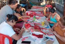 Emprendedores aprenden a crear empaques funcionales y ecológicos Foto: Ministerio para la Promoción de Emprendimientos llevó a cabo una serie de talleres/Cortesía