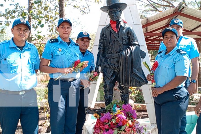 Foto: Nandaime rinde homenaje a Sandino /TN8 Foto: Nandaime rinde homenaje a Sandino /TN8