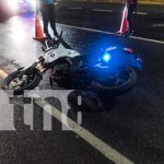 ¡Imparable! Motorizado causa accidente en la Carretera Nueva a León y deja tres lesionados Foto: ¡Imparable! Motorizado causa accidente en la Carretera Nueva a León y deja tres lesionados/TN8