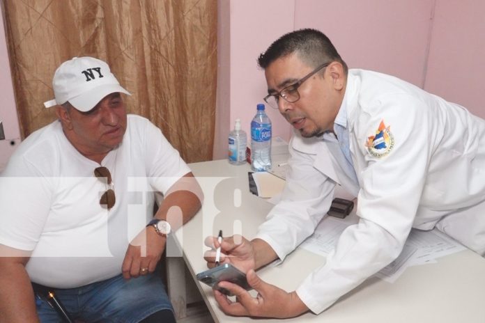 1 Foto: Familias de Estelí son beneficiadas con mega feria de ortopedia / TN8