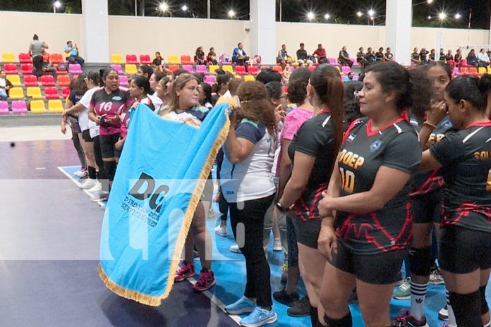 Foto: Arranca torneo de voleibol femenino en Managua/TN8