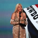 Beyoncé brilla en los Grammys 2025 con su primer Álbum del Año Foto_: Después de años de injusticias, Beyoncé finalmente recibe su primer Grammy al Álbum del Año. ¡Historia en vivo!/ Cortesiá