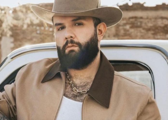 Foto: Carín León en los Grammy /cortesía