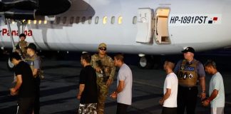 Foto: Panamá recibe primer vuelo con migrantes /Cortesía