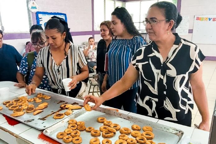 Foto: Más de 60 emprendedores de diversas regiones del país/Cortesía Foto: Más de 60 emprendedores de diversas regiones del país/Cortesía