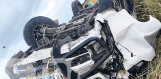 Foto: Vivos de milagro tras vuelco de camioncito en El Timal/TN8