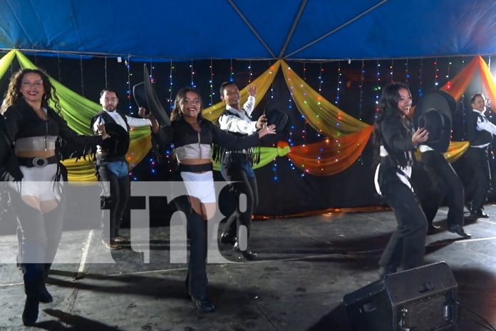 2 Foto: Lunada matagalpina en el cerro El Calvario en celebración a los 163 años de ser ciudad/TN8