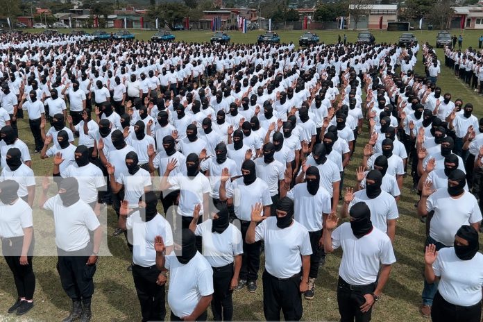 Foto: Jinotega juramenta a 4,100 policías voluntarios en un acto por la seguridad y la paz/TN8