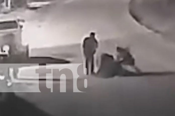 Foto: Le robaron, lo golpearon y lo dejaron hospitalizado. Un joven de Jalapa denuncia brutal agresión a manos de desconocidos./TN8 Foto: Le robaron, lo golpearon y lo dejaron hospitalizado. Un joven de Jalapa denuncia brutal agresión a manos de desconocidos./TN8