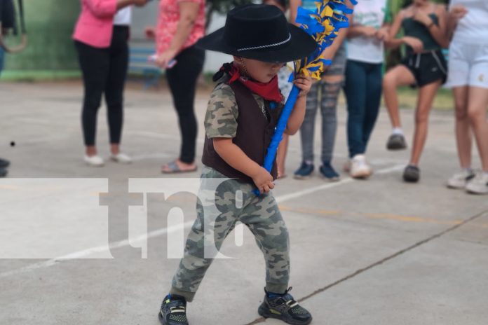 2 Foto: Infantes conmemoran la inmortalidad del General de hombres y mujeres libres en Managua/TN8