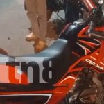 Motociclista gravemente herido tras impactar contra un poste en Managua Foto: Motociclista en estado critico luego de estrellarse contra un poste en Managua /TN8