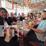 Agasajan a periodistas de TN8 con un delicioso almuerzo en Mi Viejo Ranchito Foto: Agasajan a periodistas de TN8 con un delicioso almuerzo en Mi Viejo Ranchito/TN8