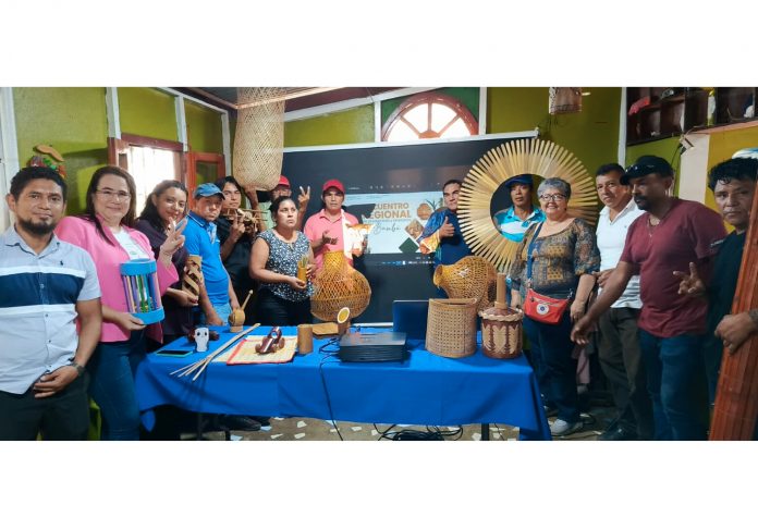 Foto: Encuentro Regional de Artesanos y Emprendedores de Bambú/Cortesía Foto: Encuentro Regional de Artesanos y Emprendedores de Bambú/Cortesía