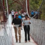 Puente colgante en Santa María pone fin al riesgo fortaleciendo el turismo y la economía Foto: Puente colgante en Santa María pone fin al riesgo fortaleciendo el turismo y la economía/TN8