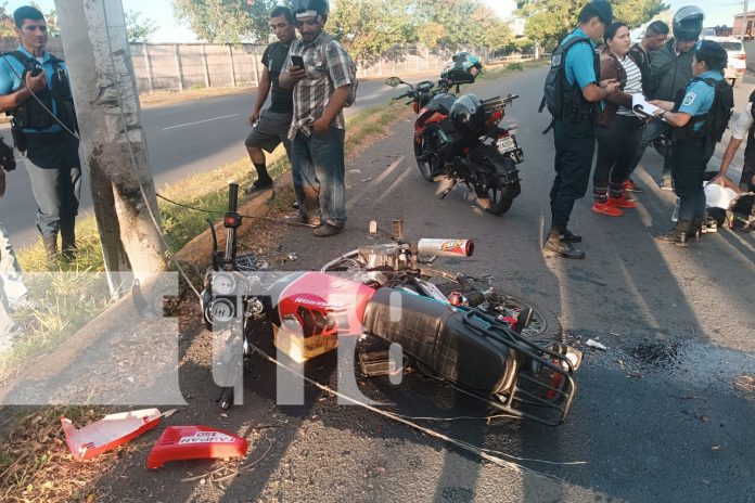 Foto: Motociclista se estrella contra un poste en Managua/TN8