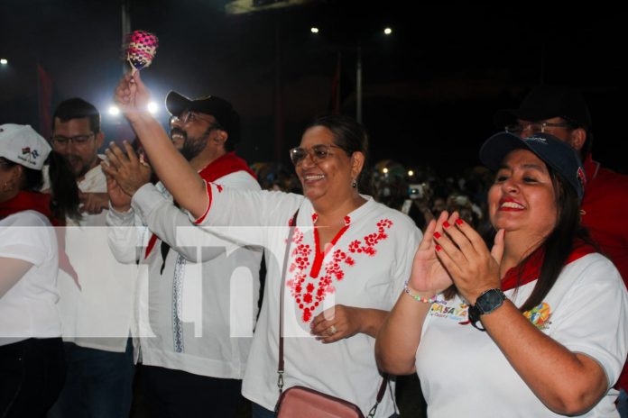 Foto: Inauguran árbol de la vida en Masaya/TN8