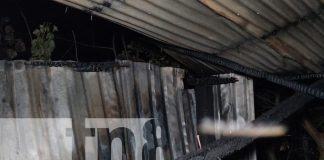 Foto: Incendio consume una tapicería en su totalidad en Camoapa/TN8